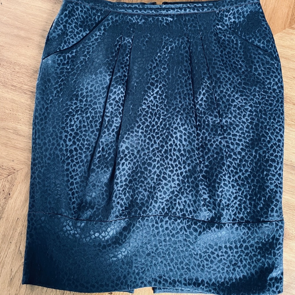 BCBG skirt